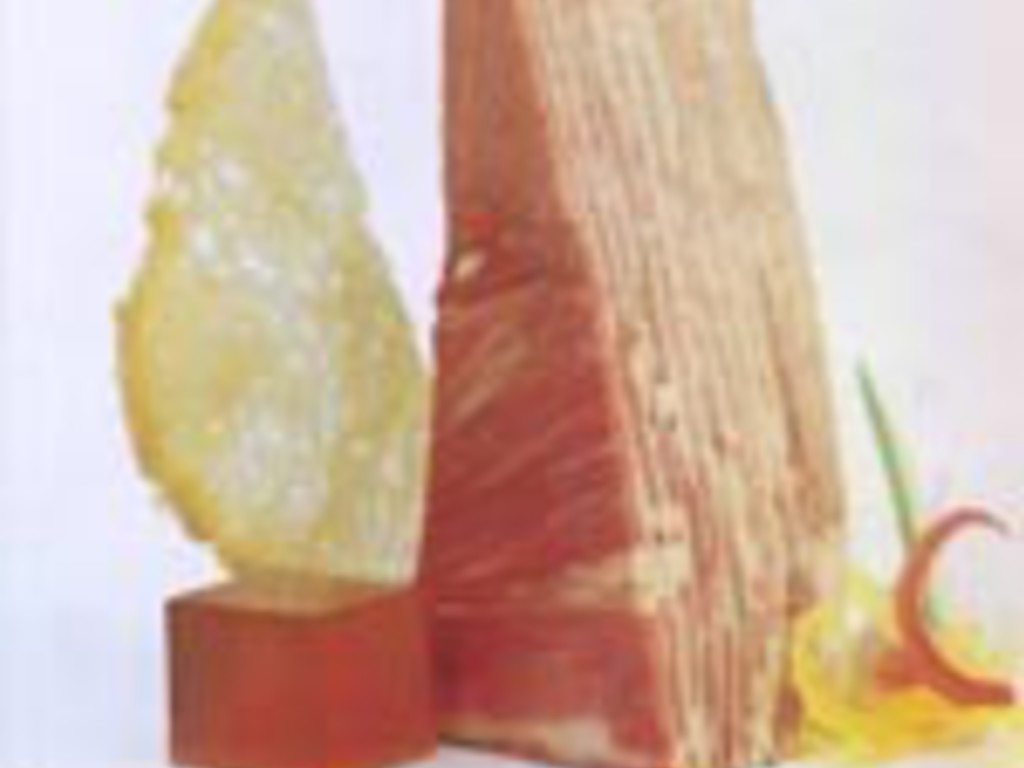 Millefoglie di lingua di vitello e fegato d' oca, gelatina al porto