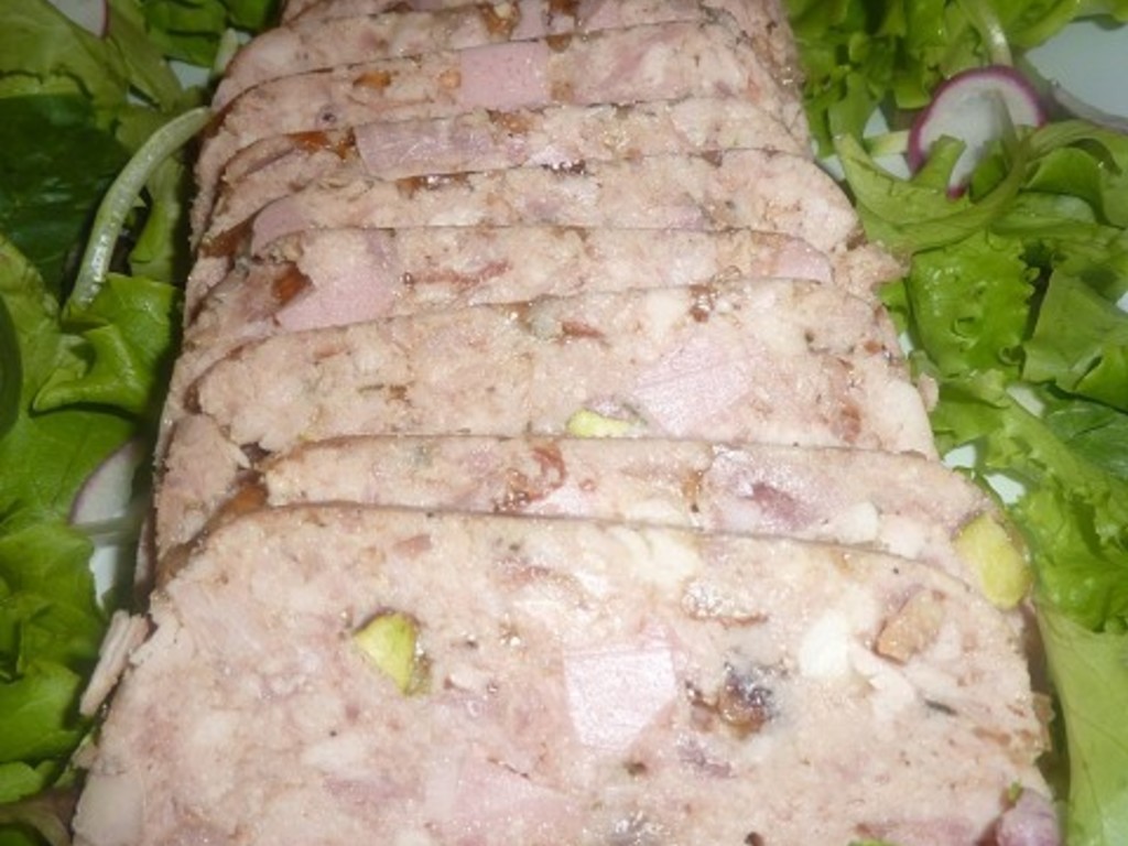 Terrina di coniglio con marmellata di cipolle all'aceto balsamico