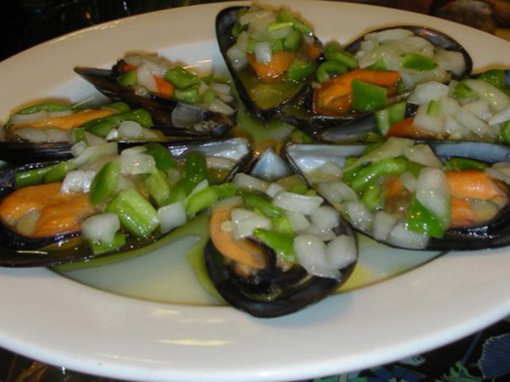 Cozze con cipolline sottaceto