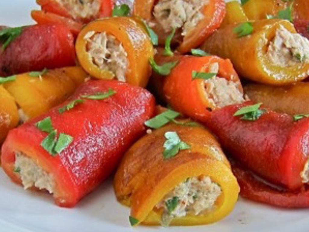 Involtini di peperone e tonno