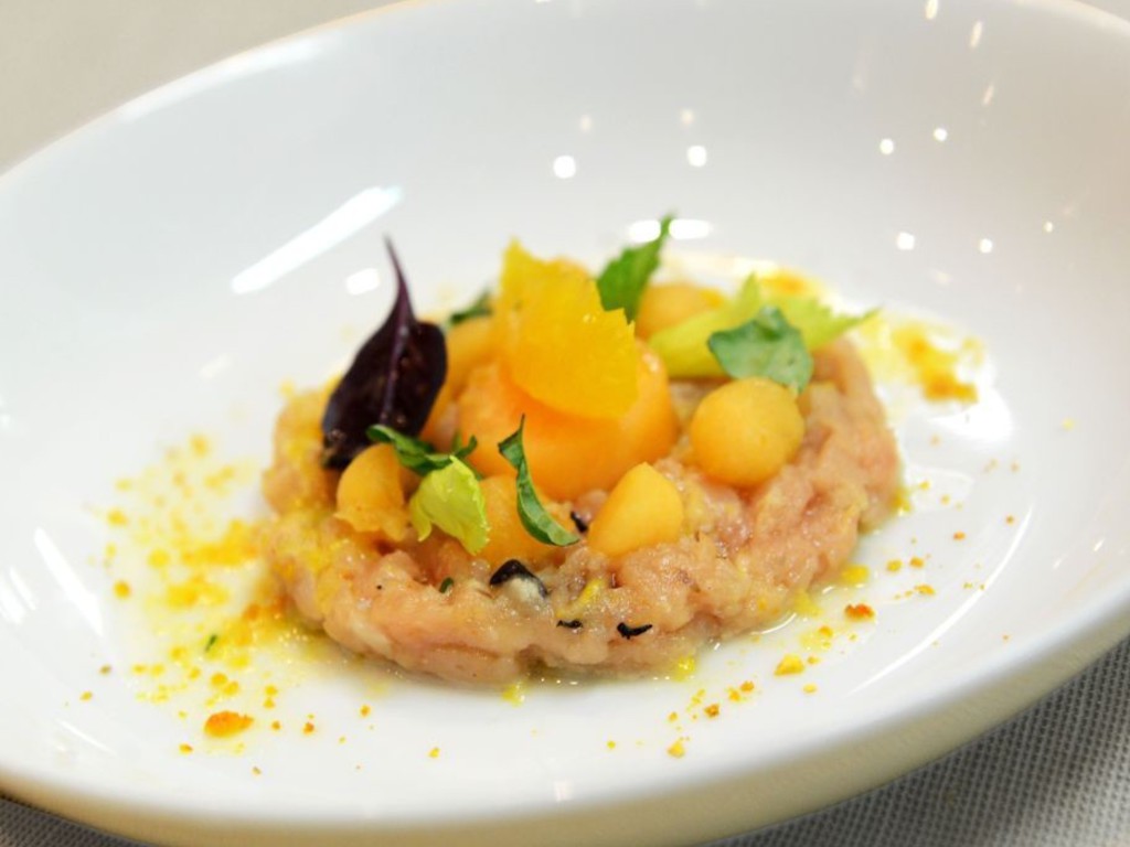 Tartare di palamita arance e melone