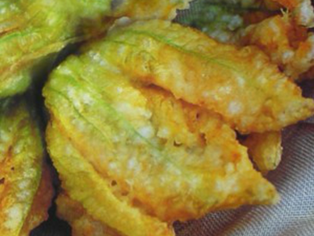 Fiori di zucchine fritti