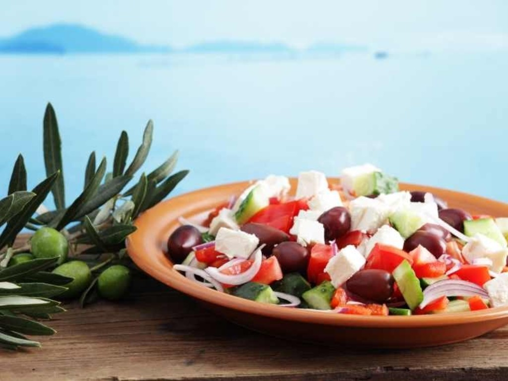 Insalata alla Greca - Koriatiki salada