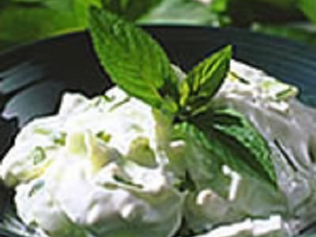 Insalata di cetrioli e yogurt - Tzatzicki