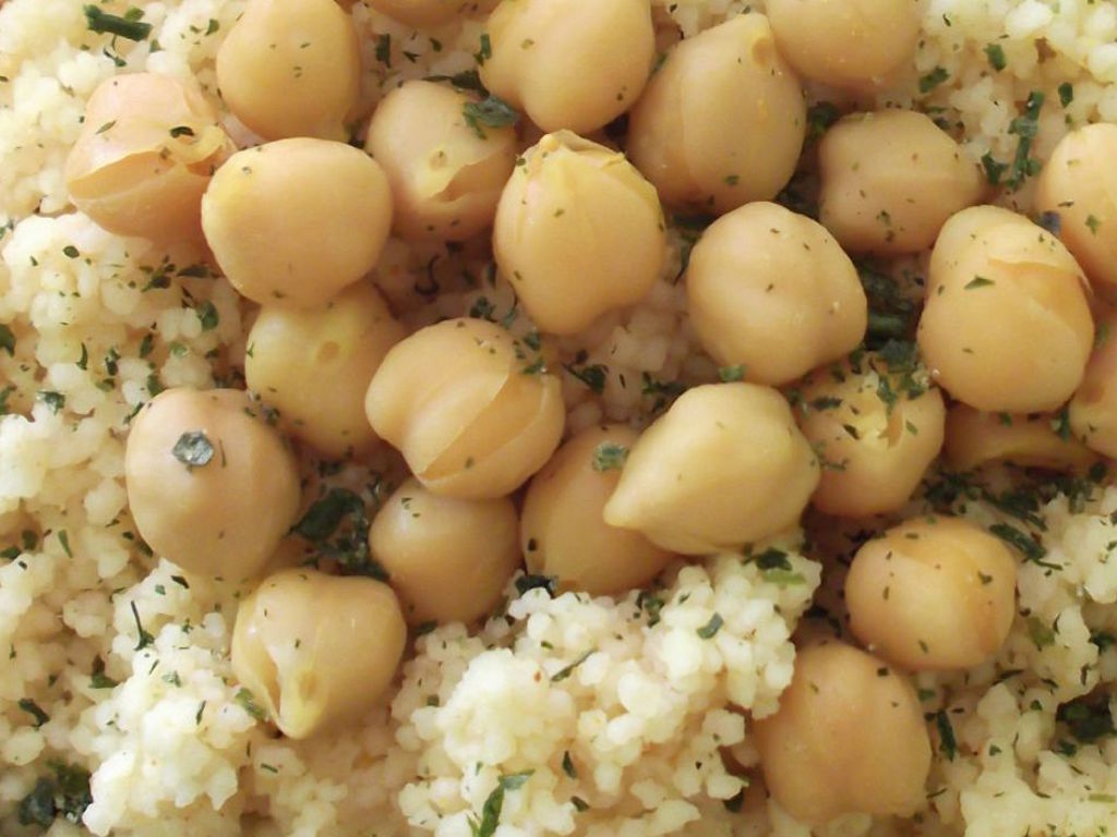 Insalata di cous cous con i ceci