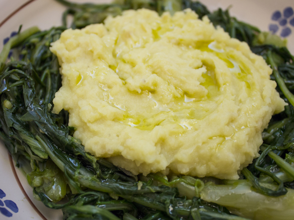 Purè di fave fresche e cicoria