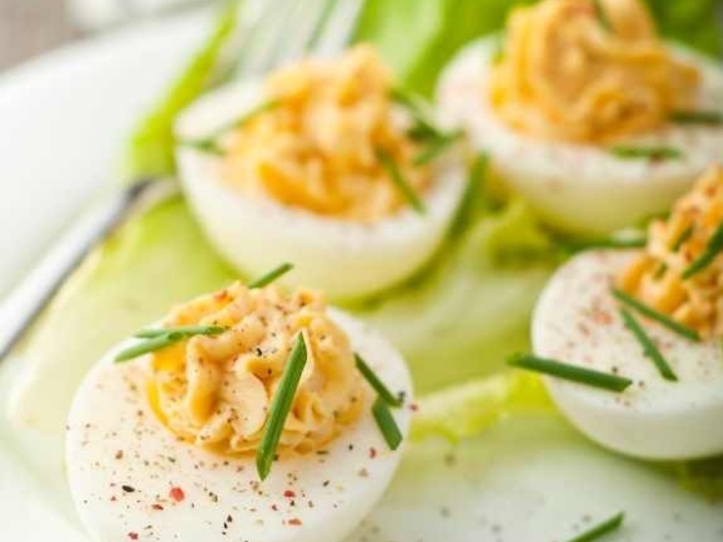 Uova sode alla diavola - Devilled eggs