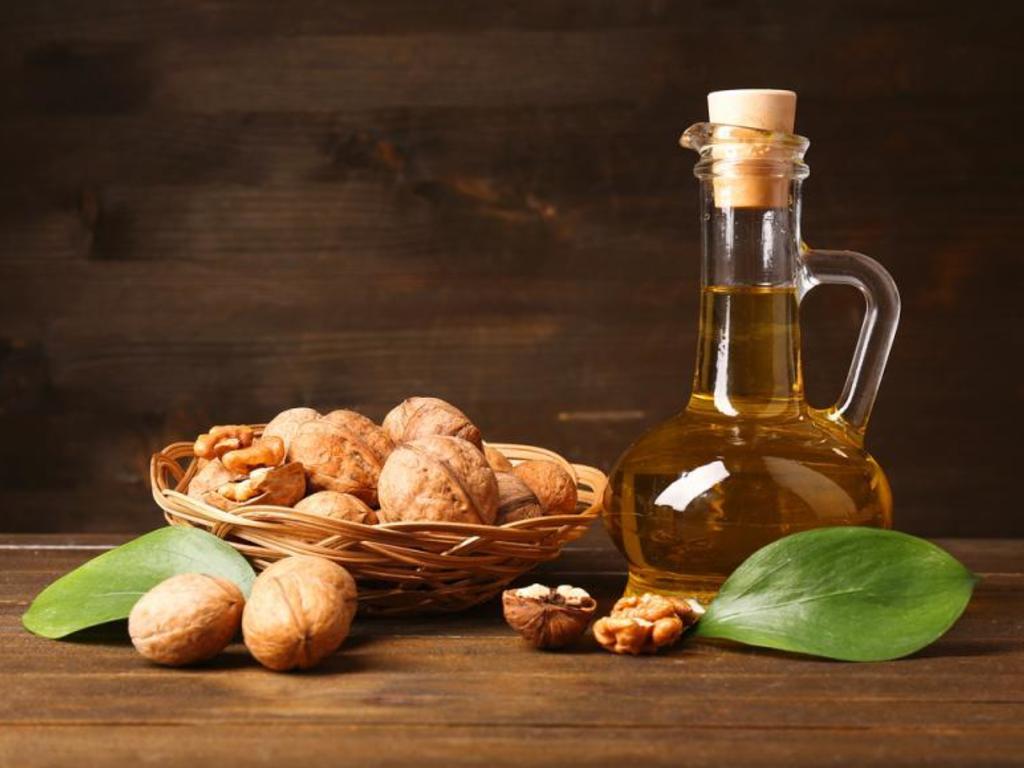 Olio alle noci arrostite   