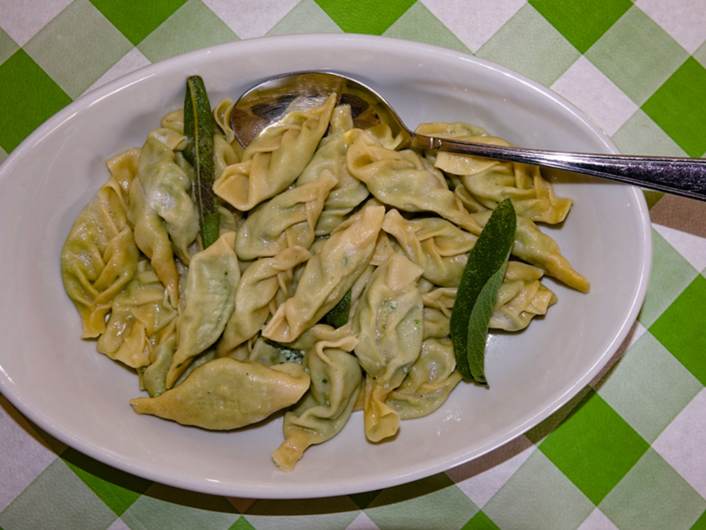 Tortelli alla piacentina con la coda - Turtéi cun la cua