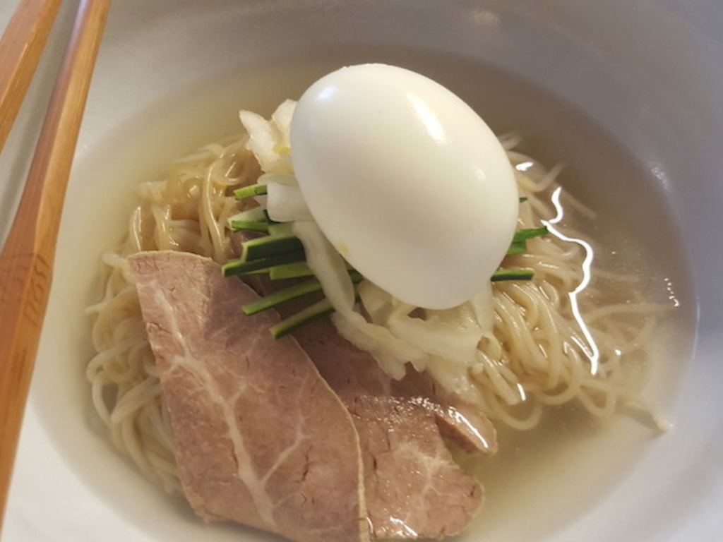 Zuppa di spaghetti freddi in brodo -  Mulnaengmyeon