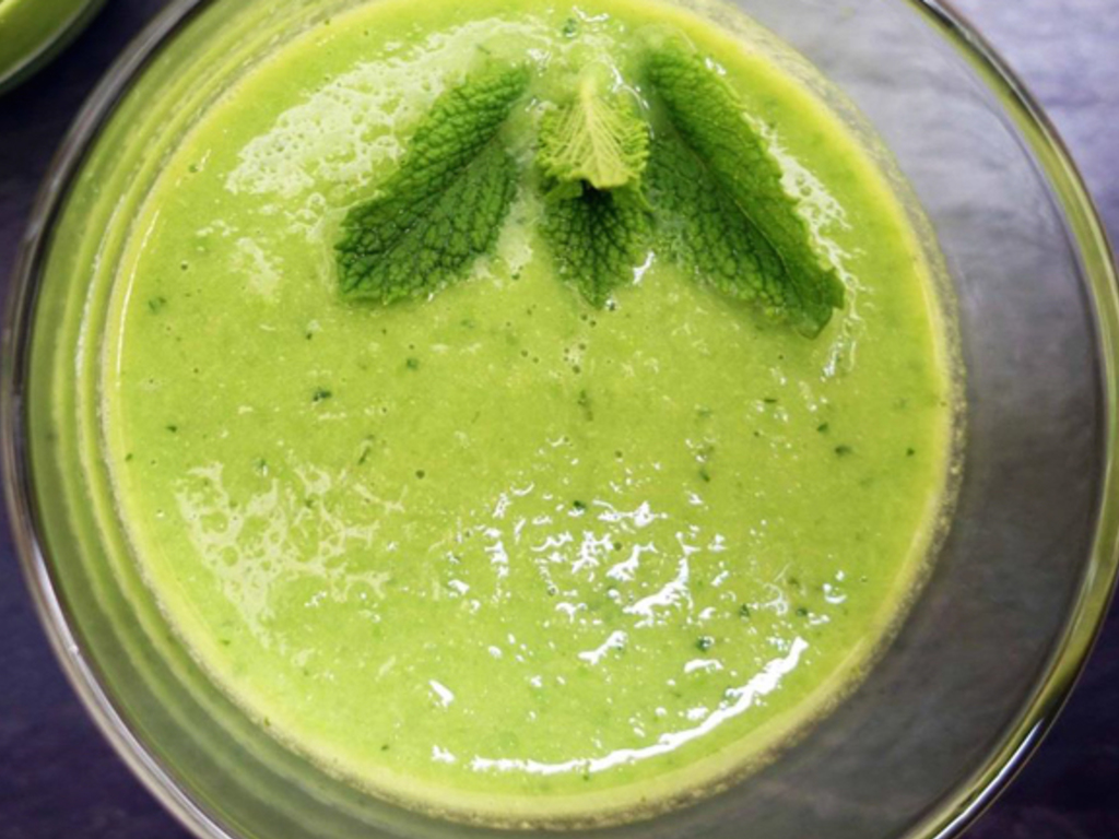 Gazpacho di pomodori verdi e piselli