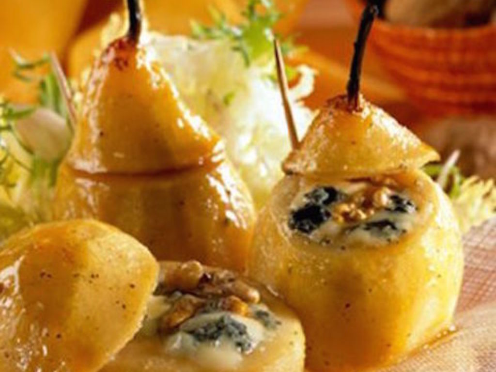 Sformato di formaggi nelle pere