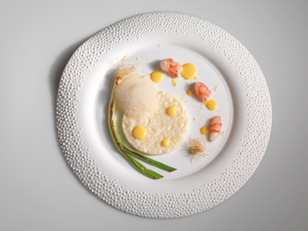 Risotto con cipolla di Giarratana affumicata, gamberi e mandarino cinese