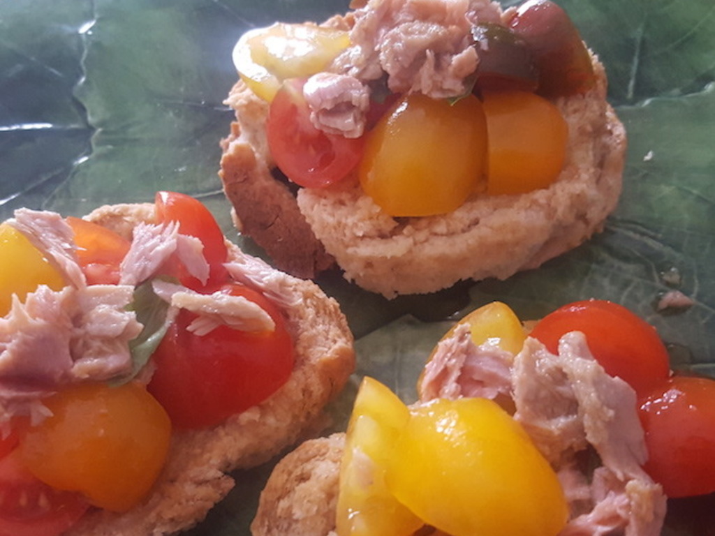 Frisella tonno e pomodoro