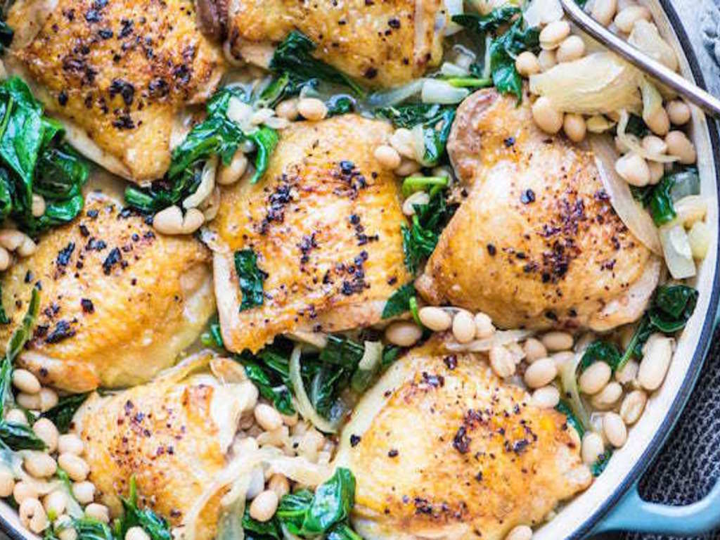 Pollo al forno con fagioli cannellini e spinacini