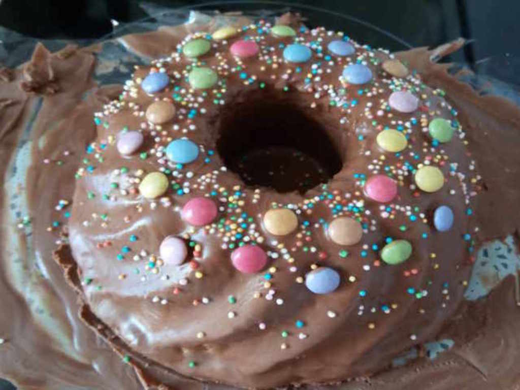 Ciambella di cioccolato " Mamma adorata"