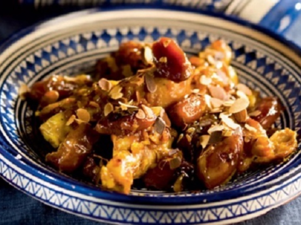 Tajine di pollo e datteri