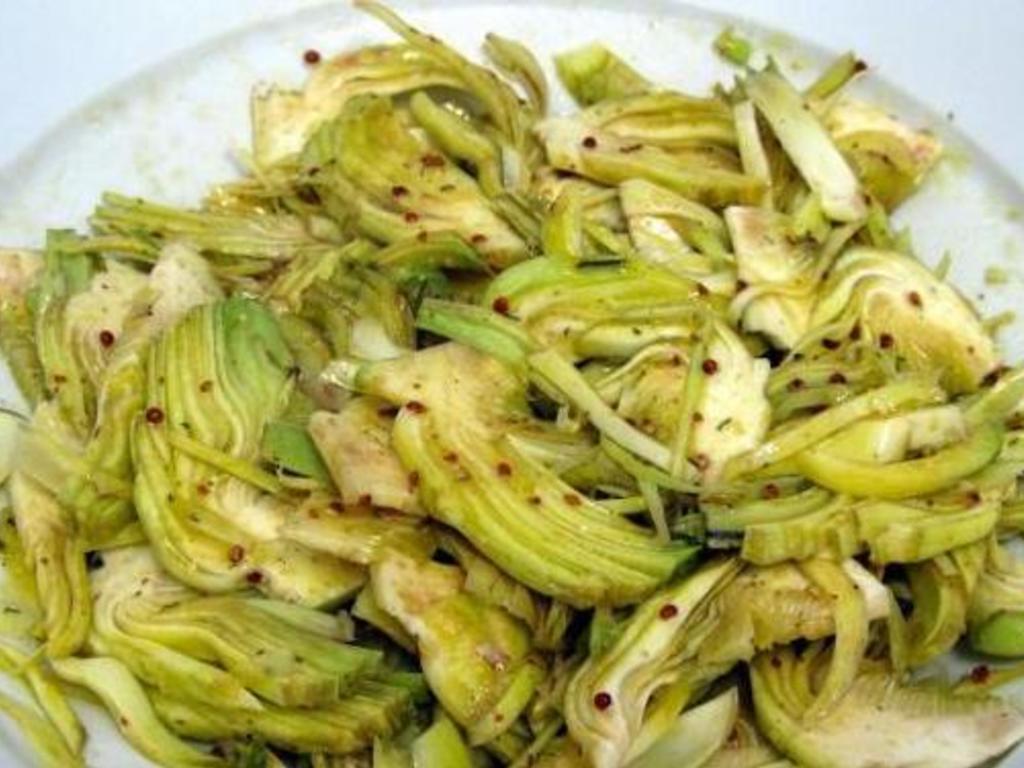 Insalata di carciofi crudi