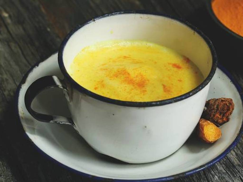 Golden milk - Haldi Doodh