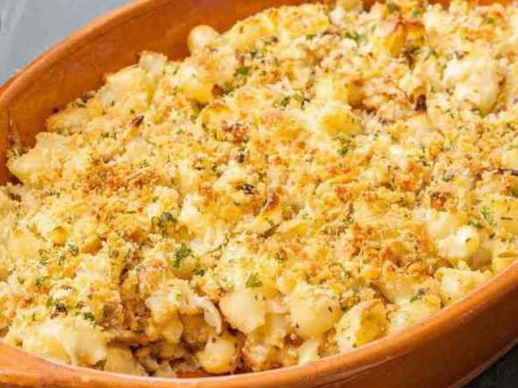 Pasta al  forno con cavolfiore