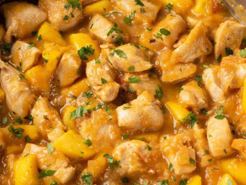 Petti di pollo alle nespole