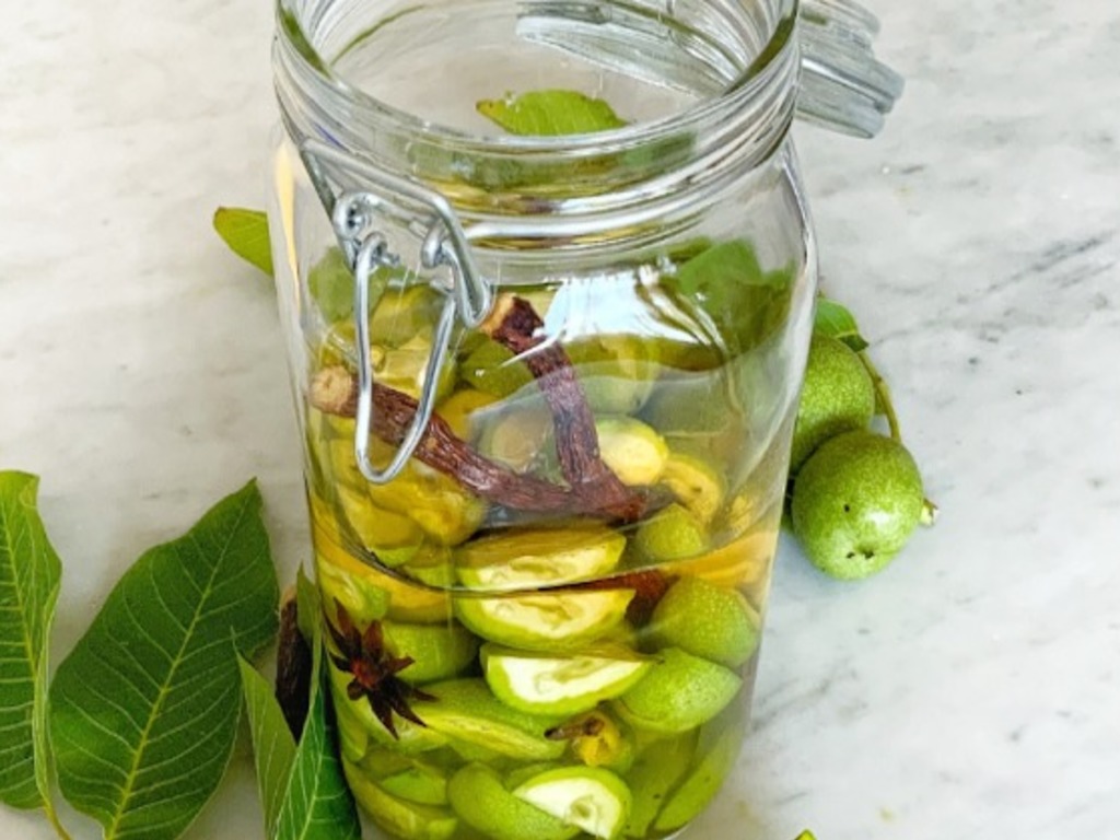 Nocino alla liquirizia