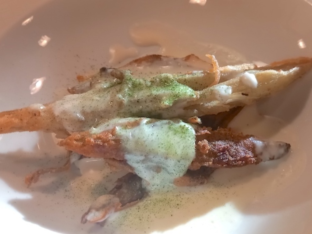 Cardi fritti con fonduta di Maccagno