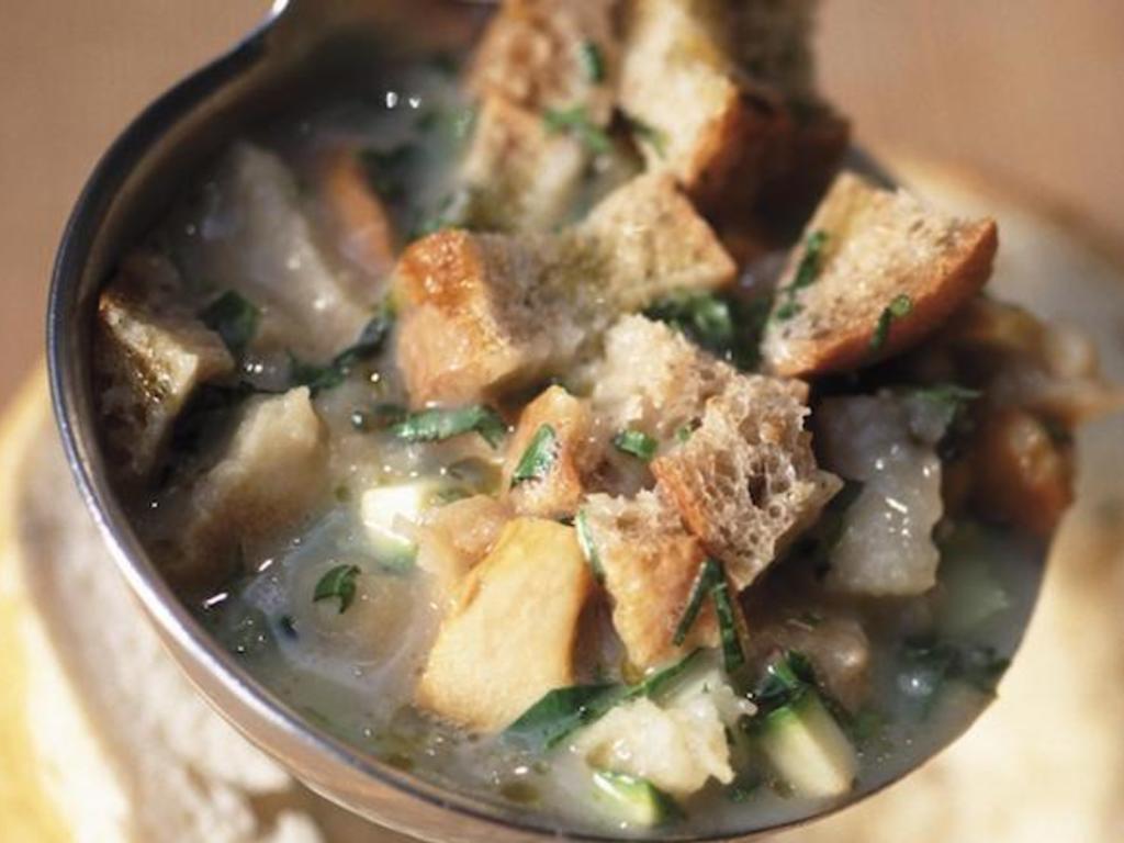 Zuppa di pane nero