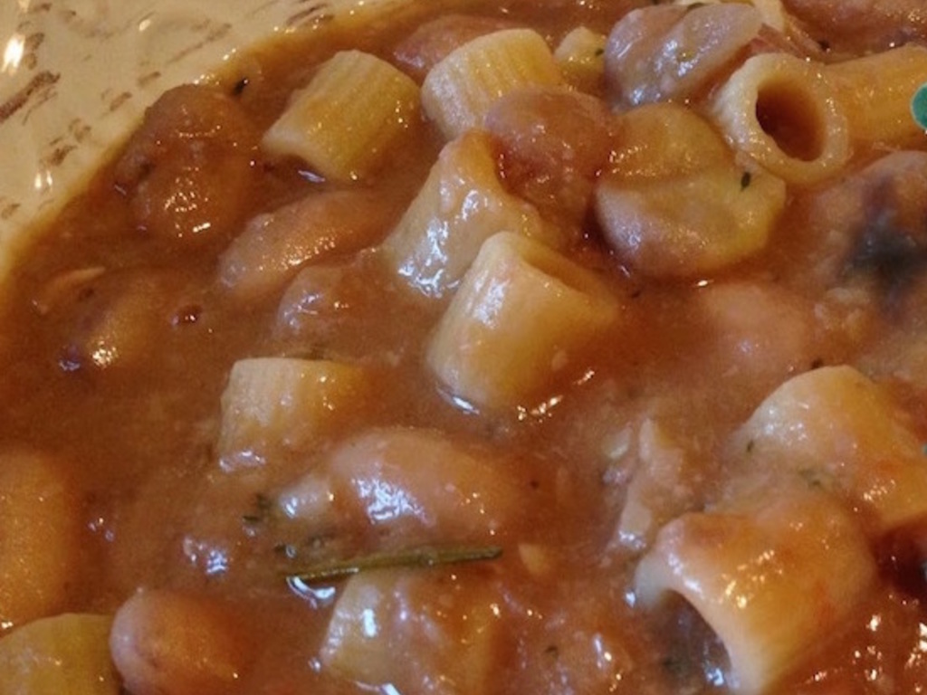 Pasta e fagioli alla romana