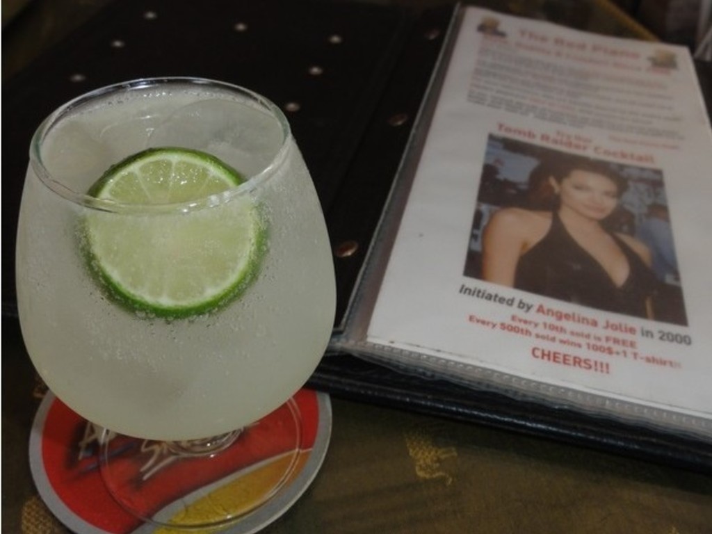 Angelina Jolie - Tomb Raider Cocktail