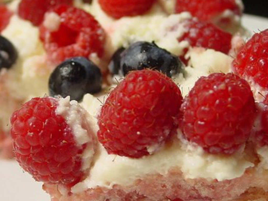 Tiramisù ai frutti di bosco