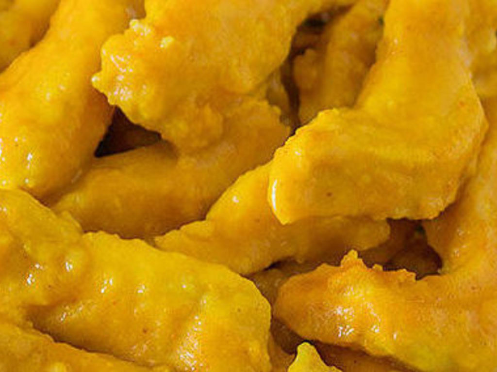 Petti di pollo alla curcuma