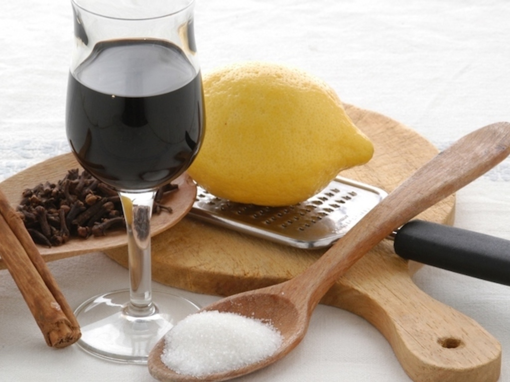 Nocino speziato al cacao e agrumi