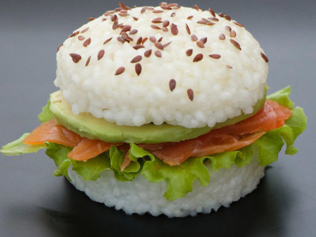 Sushi burger 