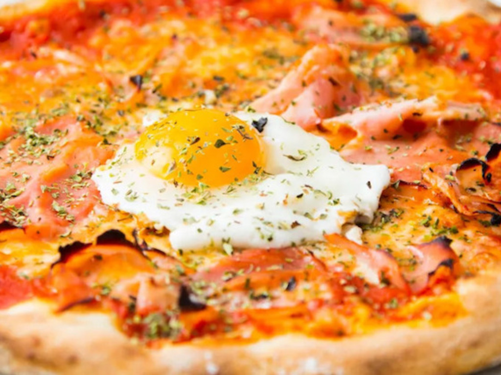 Pizza alla Bismarck