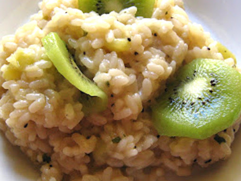 Risotto al kiwi e robiola